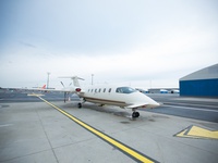 ES-KLT